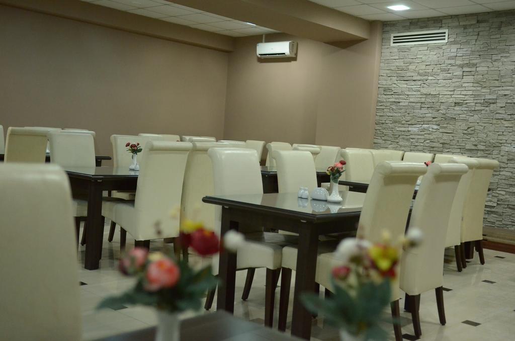Tskaltubo Hotel Prometheus Luaran gambar