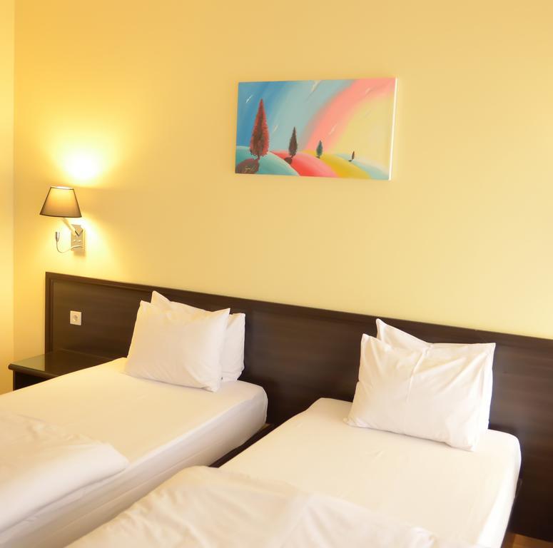 Tskaltubo Hotel Prometheus Luaran gambar