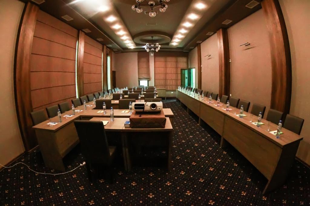 Tskaltubo Hotel Prometheus Luaran gambar