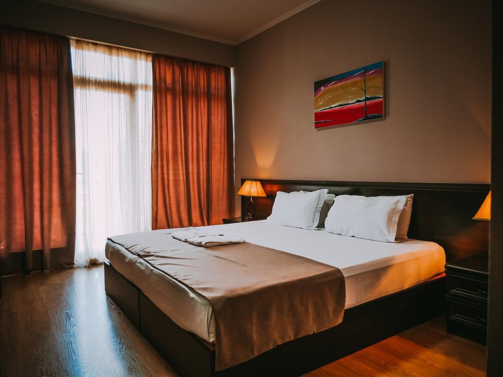 Tskaltubo Hotel Prometheus Luaran gambar