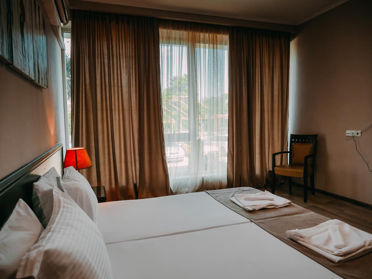 Tskaltubo Hotel Prometheus Luaran gambar