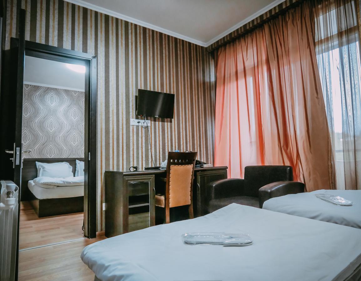 Tskaltubo Hotel Prometheus Luaran gambar